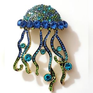 Jellyfish brooch BIG rhinestones Beautiful sea beach jewelry summer blue green
